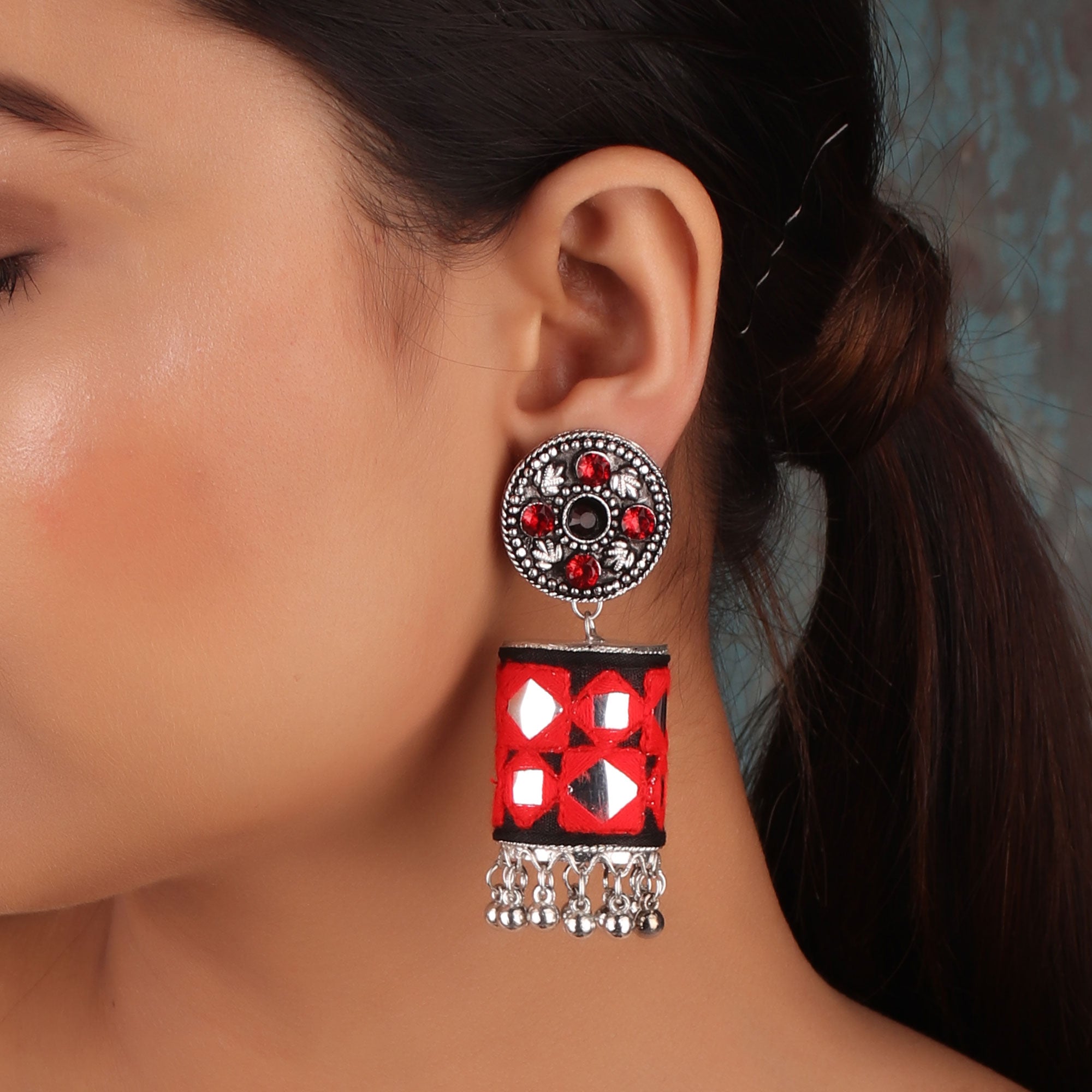 Red black outlet earrings